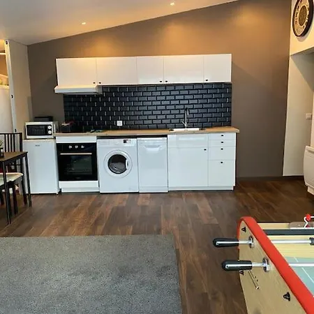 Apartment Moderne Pres De Paris Et Stade De France Avec Place De Stationnement *